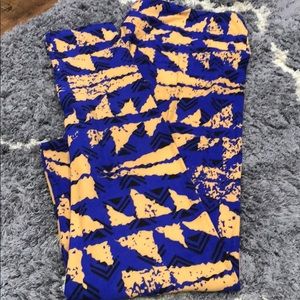 Never worn LuLaRoe TC leggings